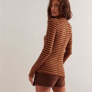 We The Free Good Good Stripped Turtleneck - Brown Bear Combo
